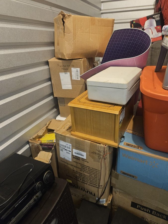 8 x 10 storage unit in Newport News, VA