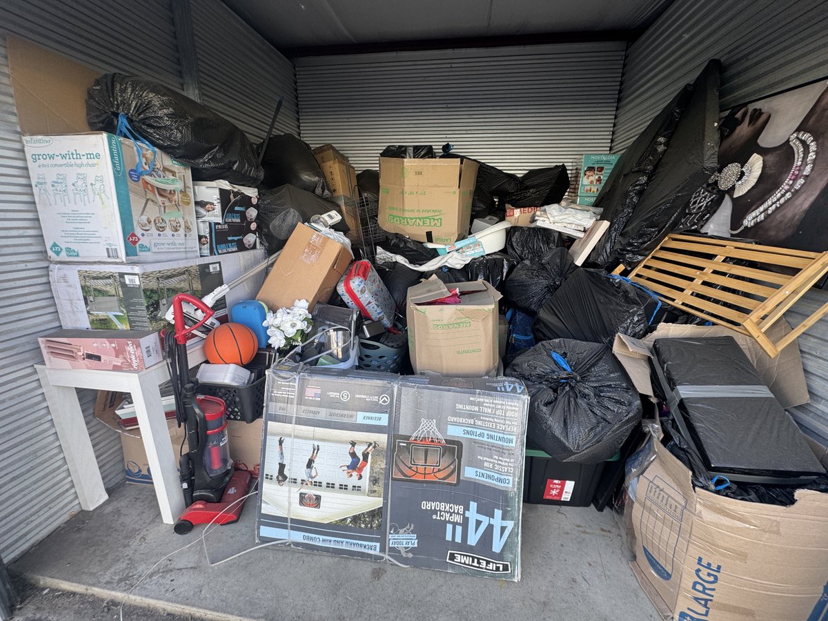 10 x 10 storage unit in Fargo, ND