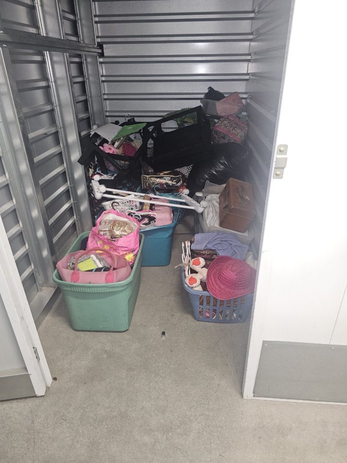 5 x 7 storage unit in El Cajon, CA