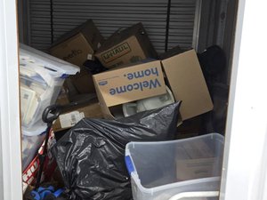 8 x 8 storage unit in Hawthorne, CA