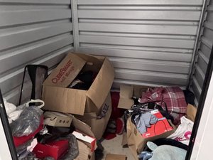 5 x 5 storage unit in Bolingbrook, IL