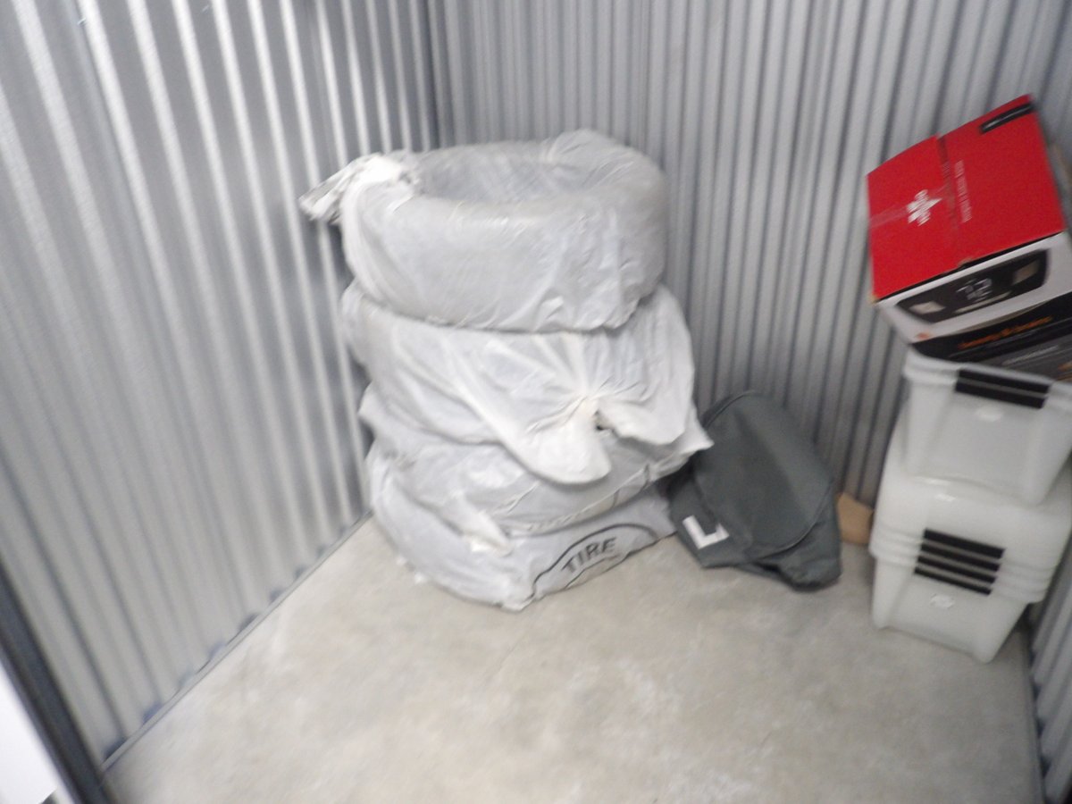 5 x 5 storage unit in Waltham, MA