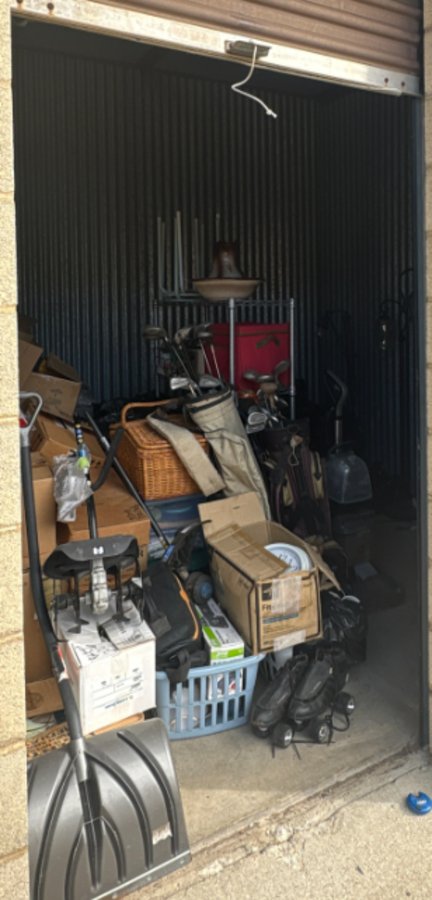 10 x 10 storage unit in Peru, IN