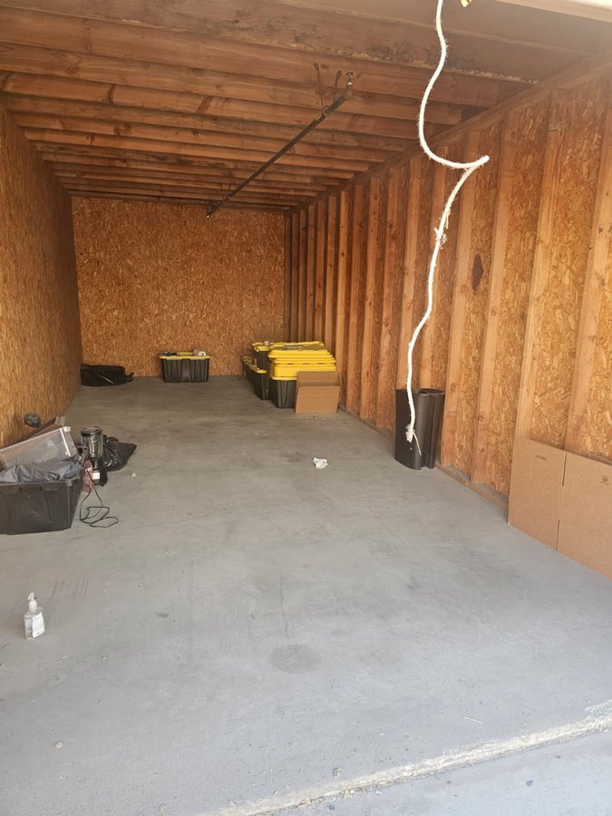 10 x 25 storage unit in El Cajon, CA