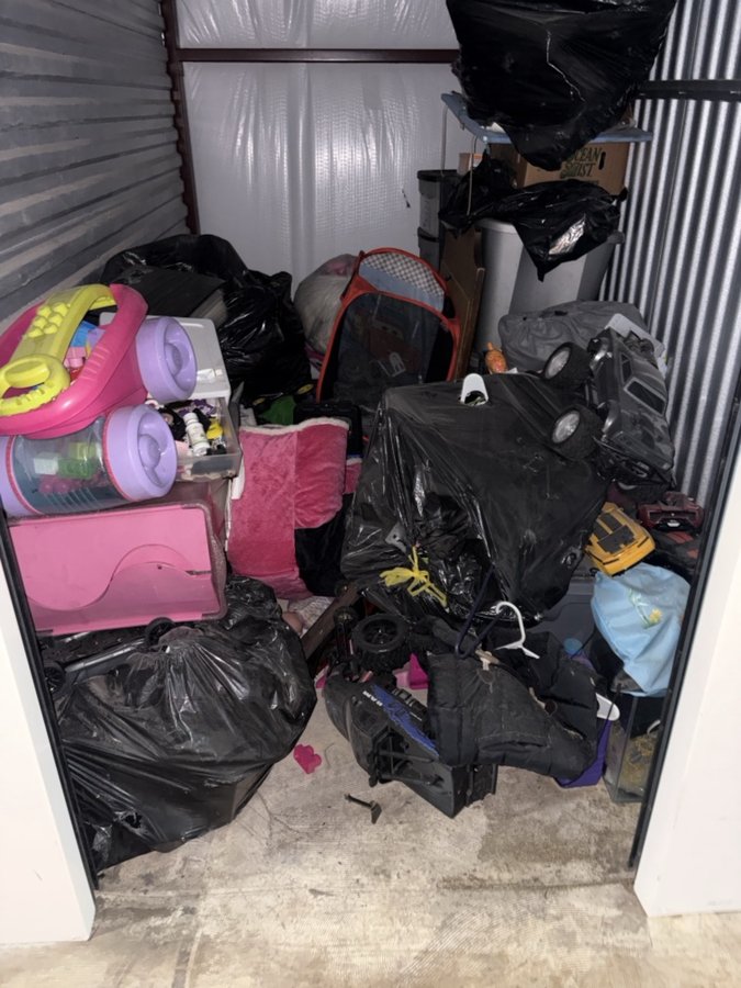 5 x 10 storage unit in Chalmette, LA