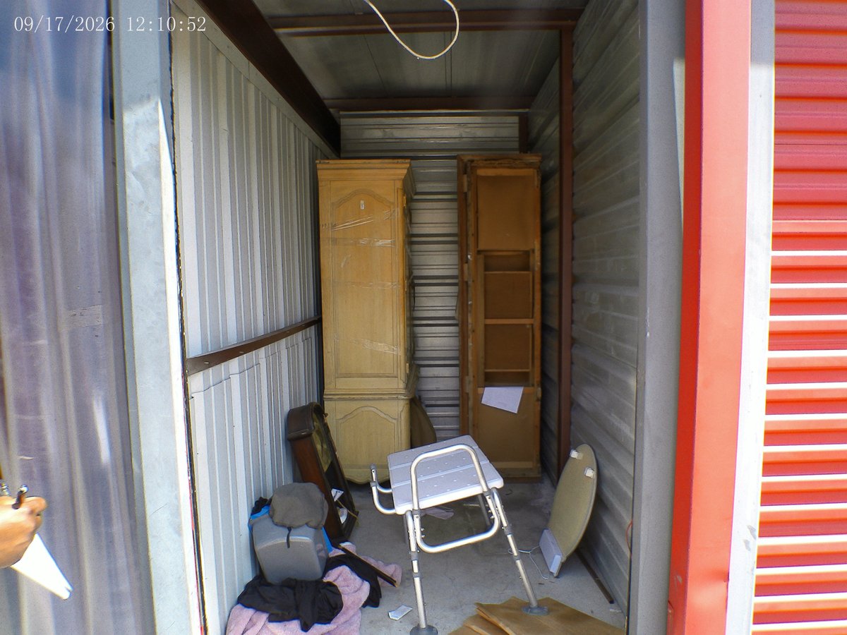 5 x 10 storage unit in Nashville, TN