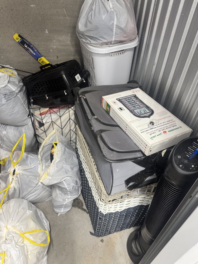 5 x 5 storage unit in Chicago, IL