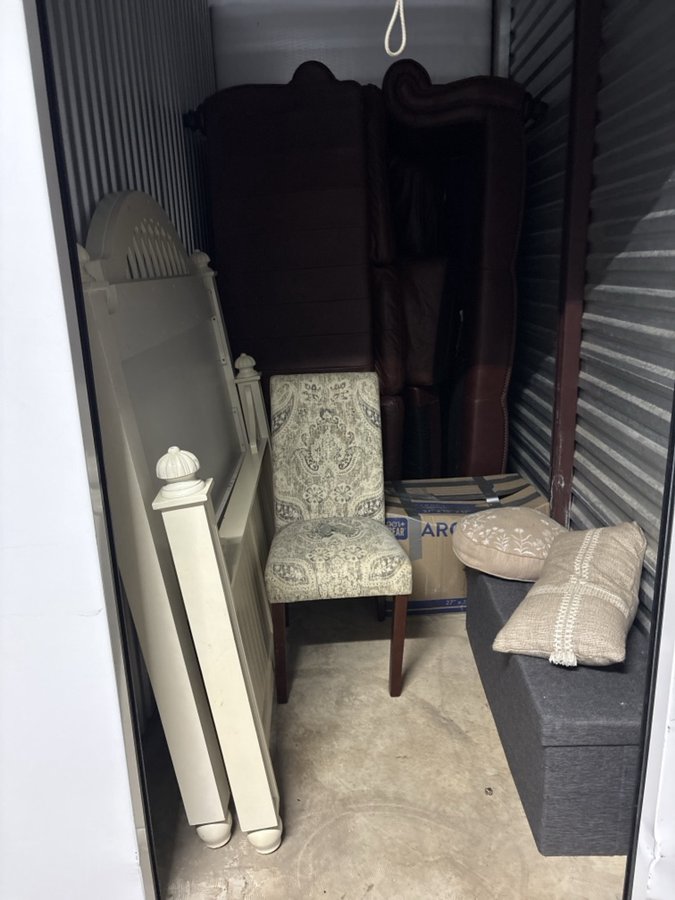 5 x 10 storage unit in Chalmette, LA