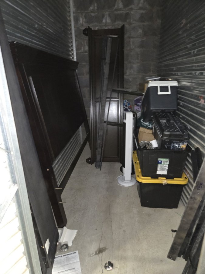 5 x 10 storage unit in Suitland, MD