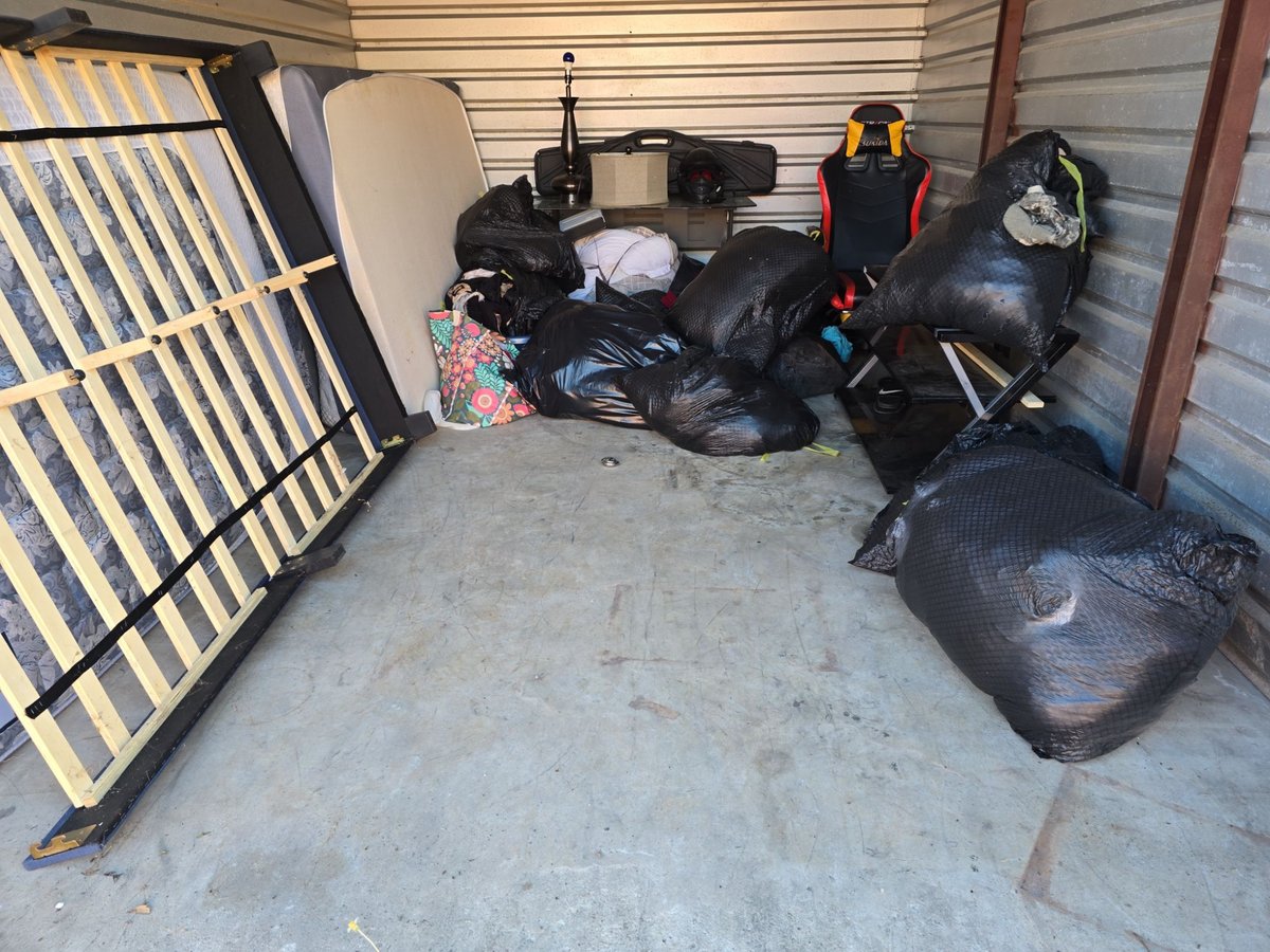 10 x 15 storage unit in Chalmette, LA