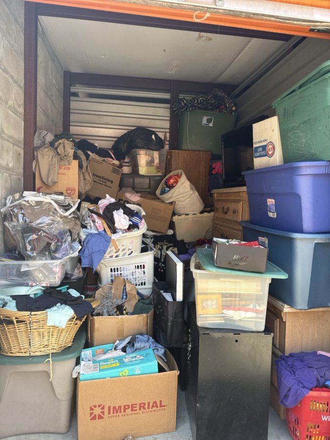 7 x 10 storage unit in Harvey, LA