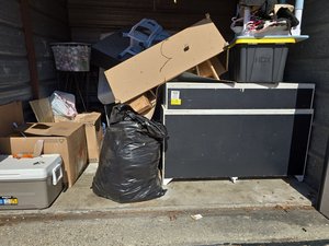 10 x 10 storage unit in Gretna, LA