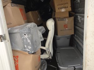 5 x 10 storage unit in Gretna, LA