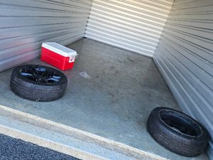 10 x 20 storage unit in Byron, GA