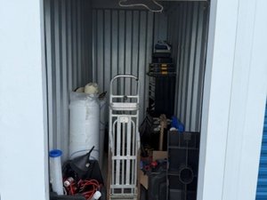 5 x 10 storage unit in Clayton, NC