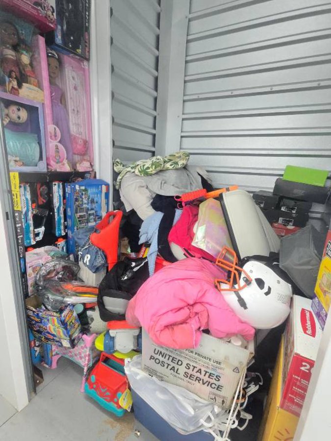 5 x 5 storage unit in Houston, TX