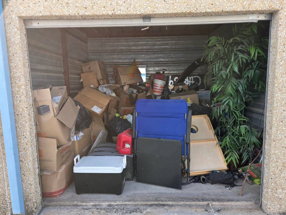 10 x 10 storage unit in San Antonio, TX