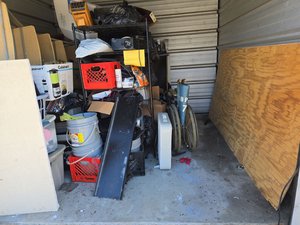 10 x 10 storage unit in Slidell, LA