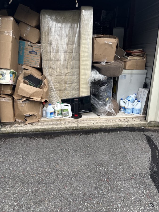 10 x 20 storage unit in Stroudsburg, PA