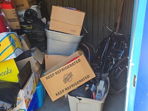10 x 10 storage unit in Gretna, LA