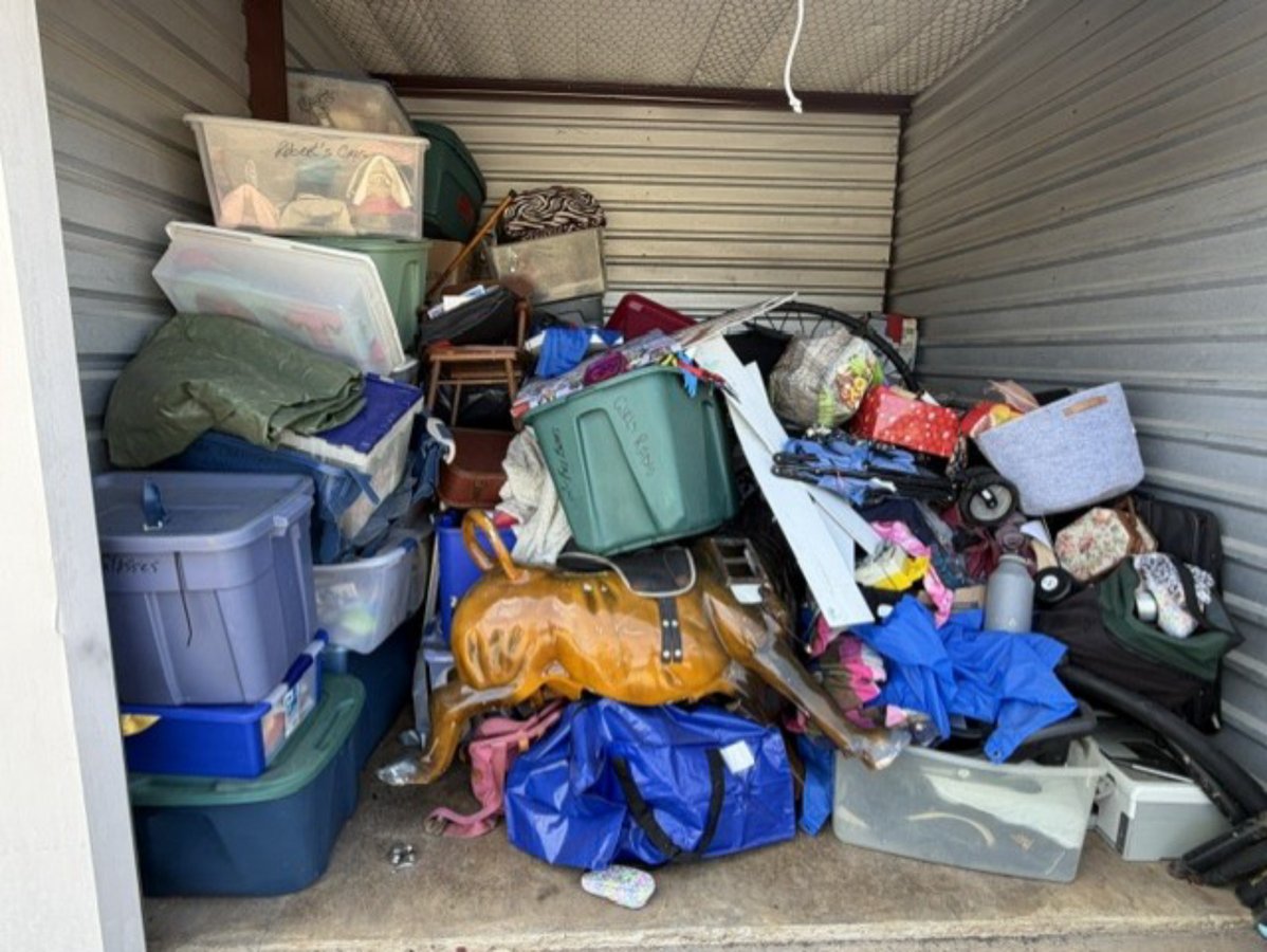 10 x 10 storage unit in Tyler, TX