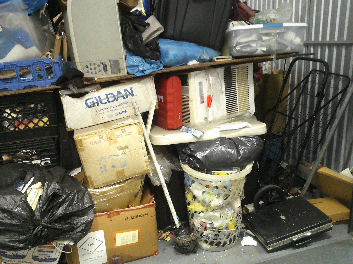 10 x 10 storage unit in Jamaica, NY