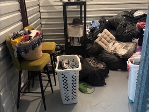 10 x 10 storage unit in Houston, TX