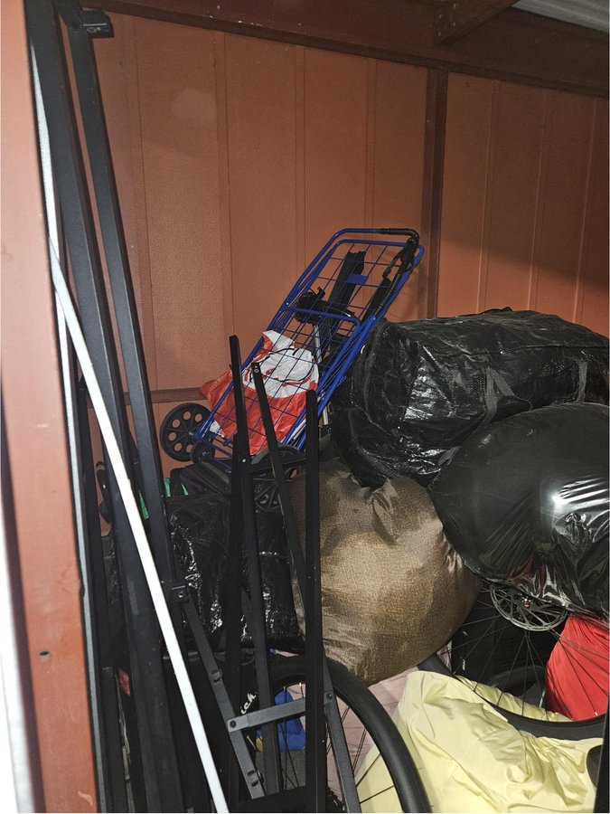 10 x 10 storage unit in Hackensack, NJ