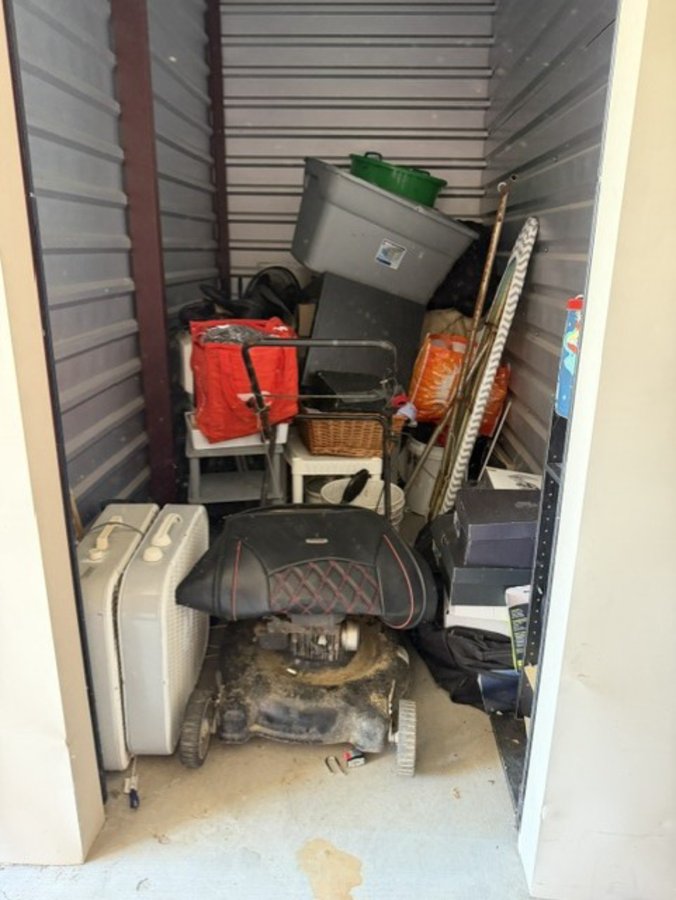 5 x 10 storage unit in Tyler, TX