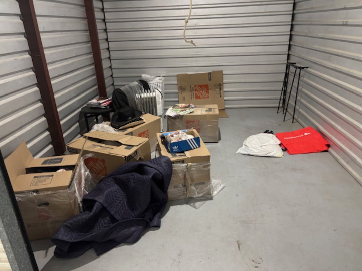 10 x 10 storage unit in Houston, TX