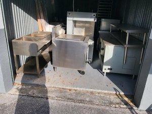 10 x 20 storage unit in West Palm Beach, FL