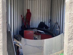 5 x 10 storage unit in Tucson, AZ