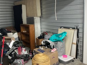 10 x 15 storage unit in Alpharetta, GA