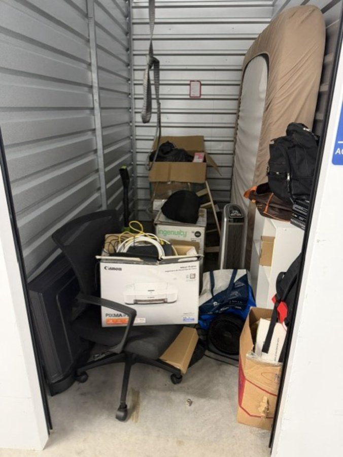 5 x 10 storage unit in Lithia Springs, GA