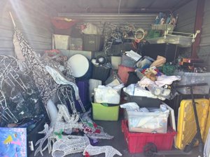 10 x 10 storage unit in Lakeland, FL