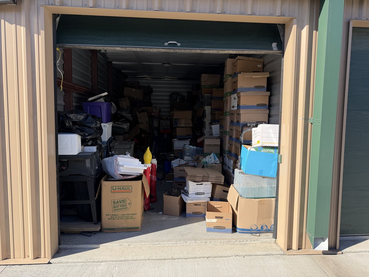 10 x 25 storage unit in Fargo, ND