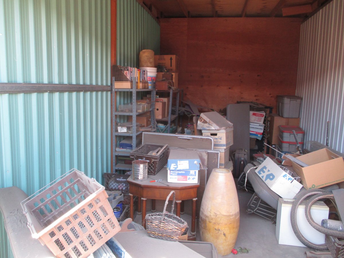 10 x 20 storage unit in Tucson, AZ