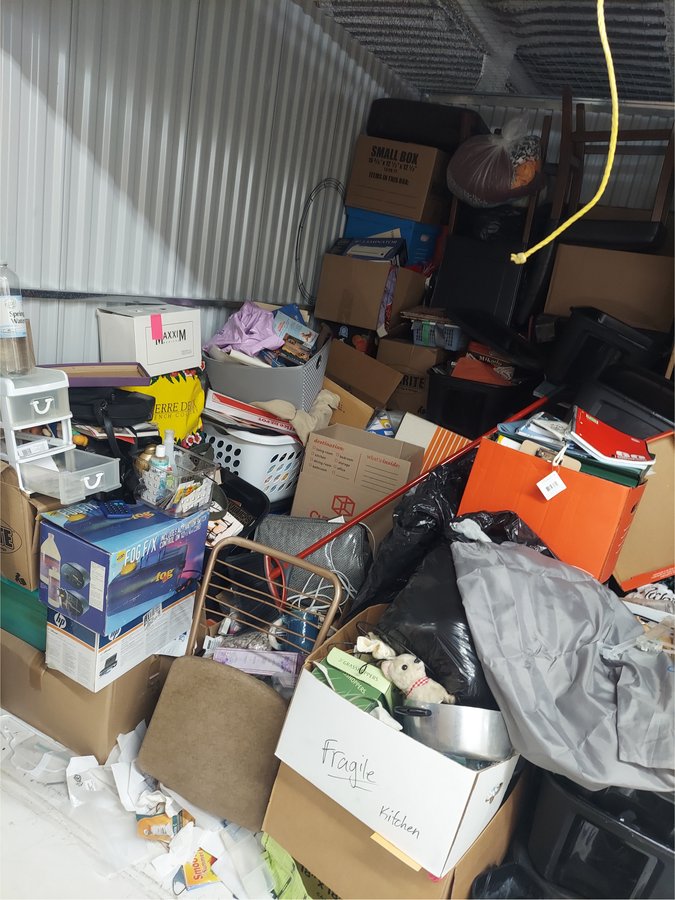 10 x 10 storage unit in Maywood, IL