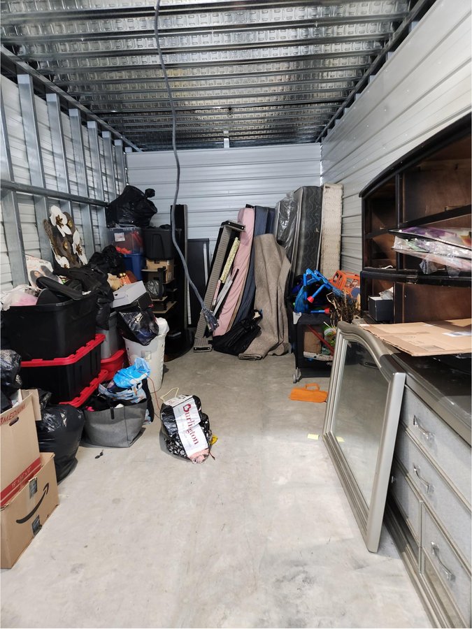 10 x 20 storage unit in Brooklyn Center, MN