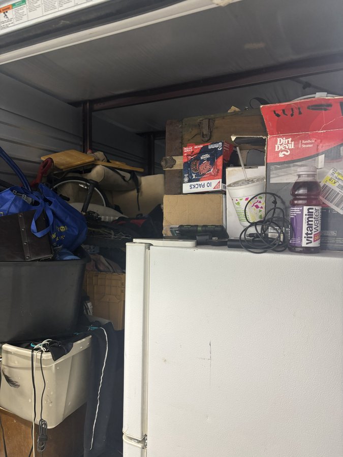 10 x 20 storage unit in Indianapolis, IN