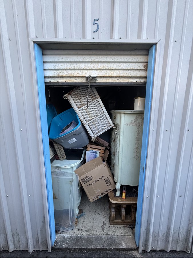 5 x 10 storage unit in Sutherlin, OR