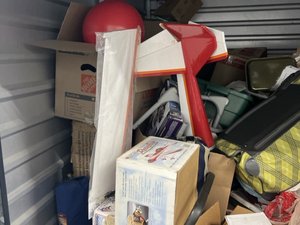 7 x 10 storage unit in Pittsburg, CA