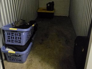 5 x 10 storage unit in Sharon, PA