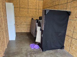 10 x 20 storage unit in Sharon, PA