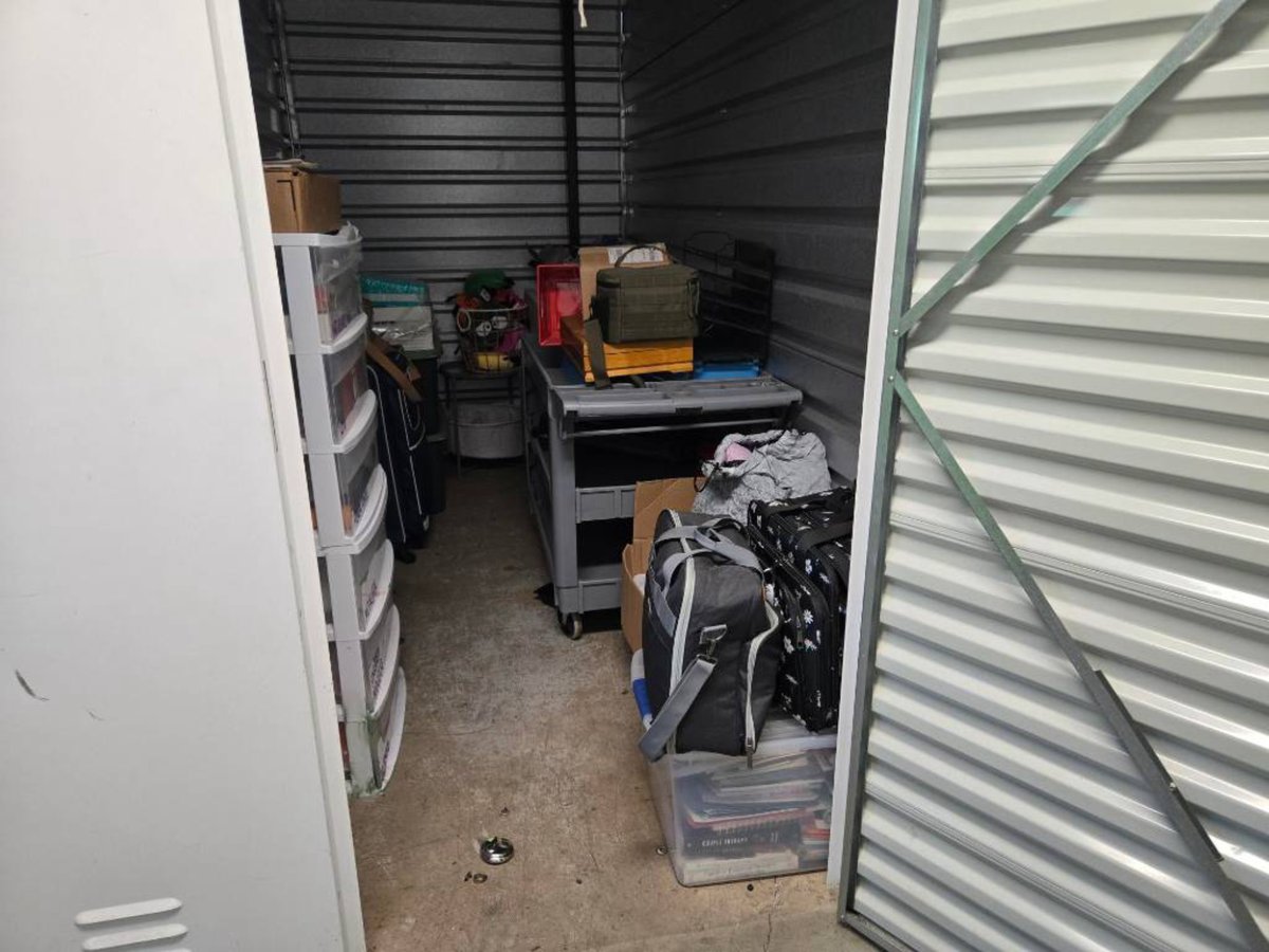 5 x 10 storage unit in Richmond, VA