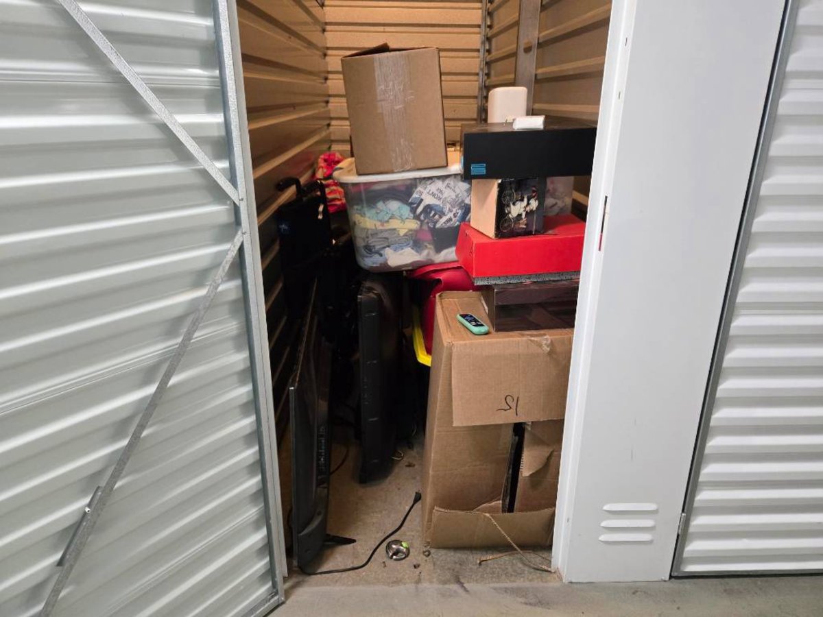 5 x 10 storage unit in Richmond, VA