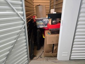 5 x 10 storage unit in Richmond, VA