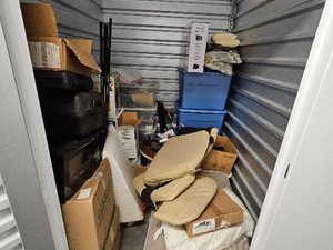6 x 6 storage unit in Middleton, WI