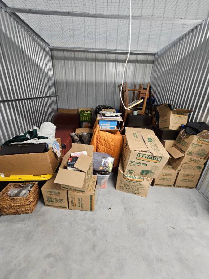 10 x 10 storage unit in Middleton, WI
