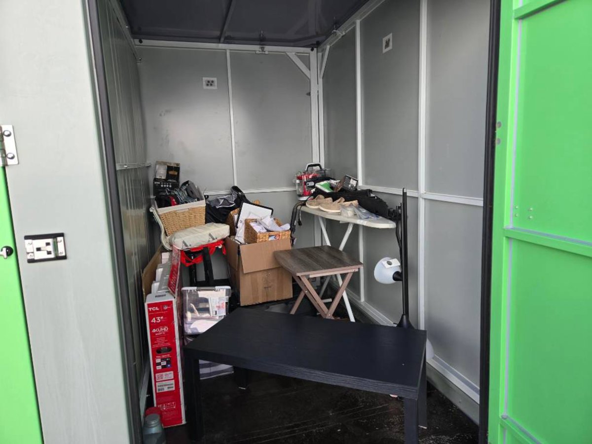 5 x 8 storage unit in Richmond, VA